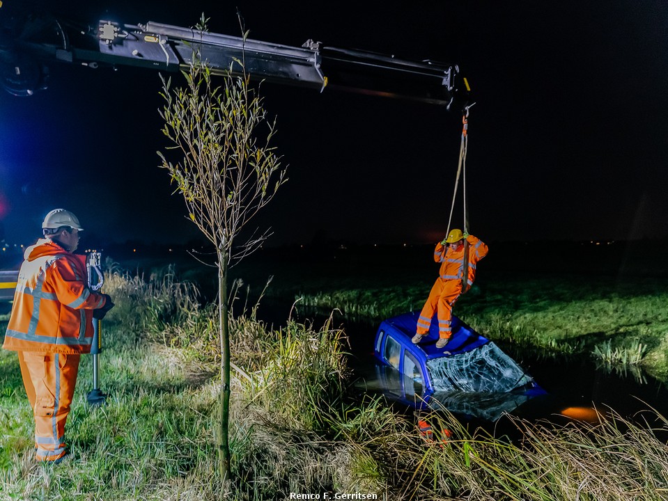 Voertuig te water, Reeuwijkse Randweg (Reeuwijk)